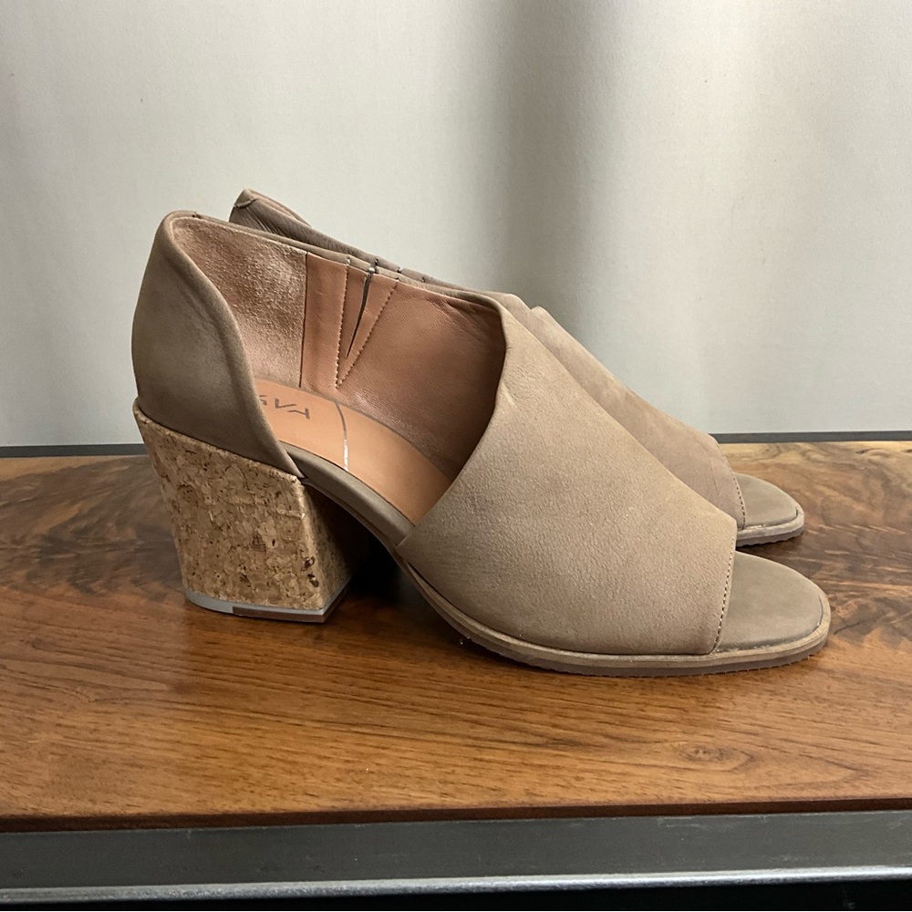 Sava Bentley Taupe Leather D’Orsay Sandal, EU Size 41, New in Box - Picture 4 of 8
